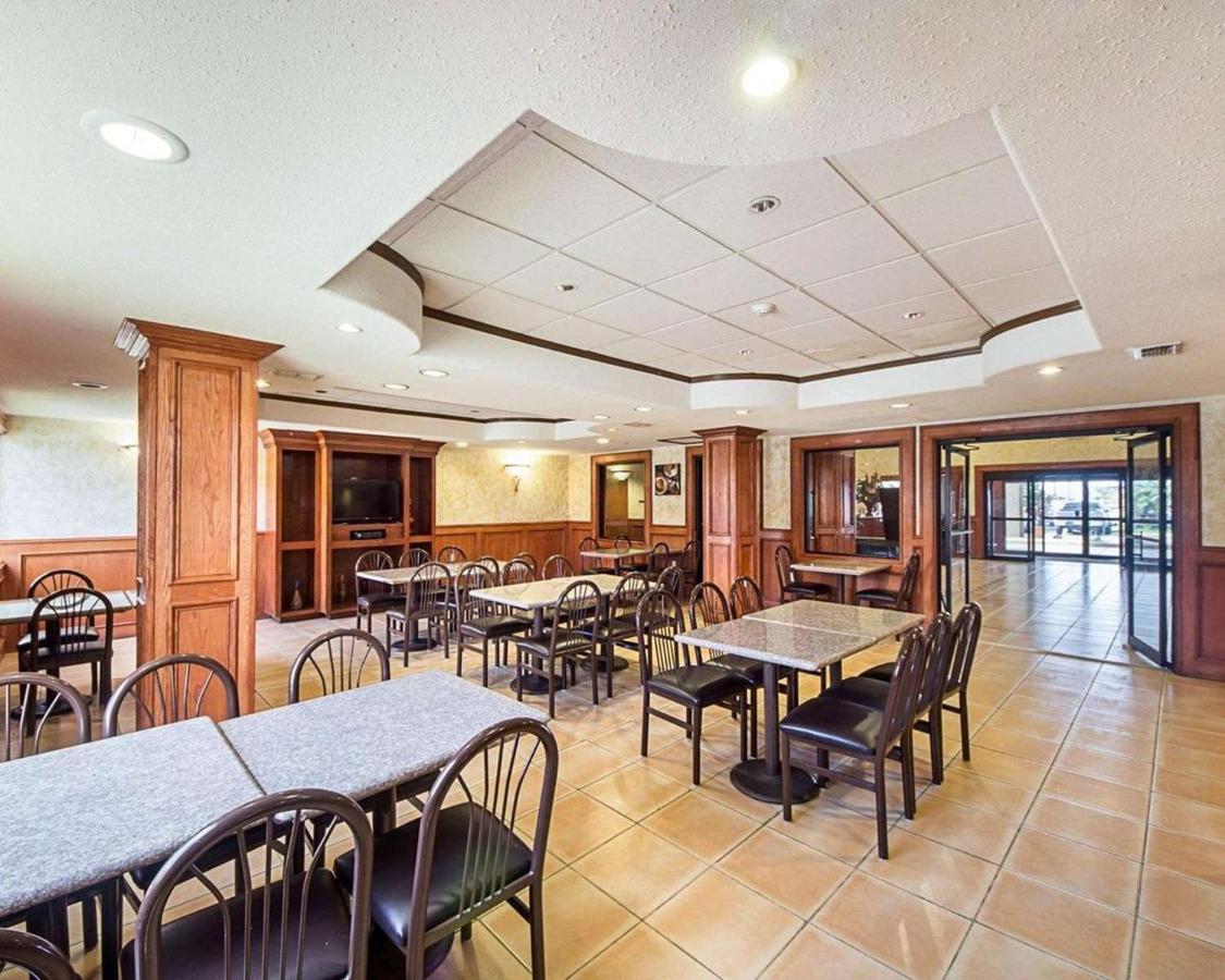 Shary Inn And Suites Mission Exterior foto
