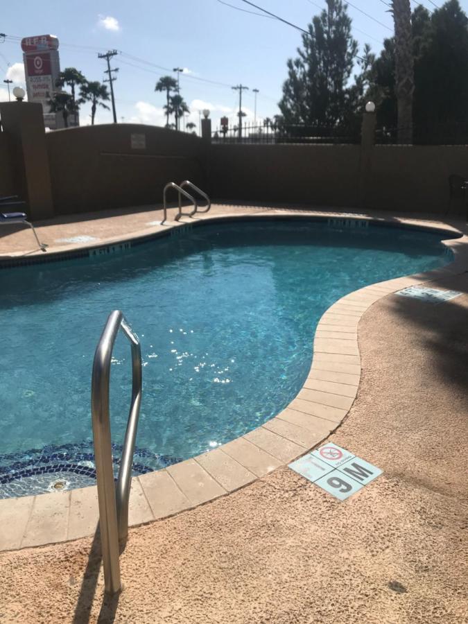 Shary Inn And Suites Mission Exterior foto